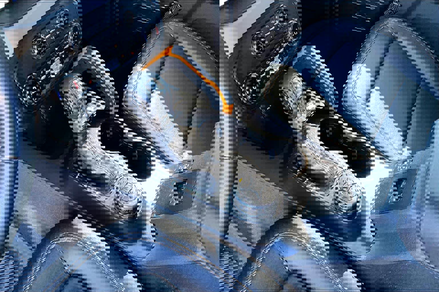 Used 2023 Ford Bronco Badlands w/ Sasquatch Package image 16