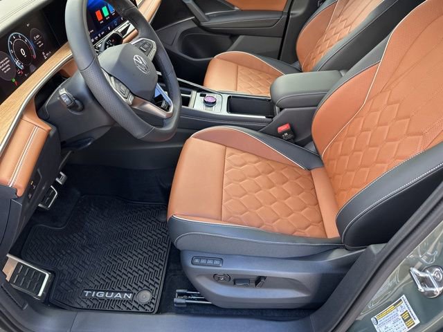 New 2026 Volkswagen Tiguan SEL R-Line image 11