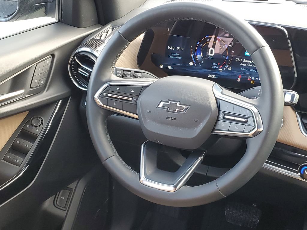 Certified 2025 Chevrolet Equinox ACTIV w/ Safety and Technology Package image 31