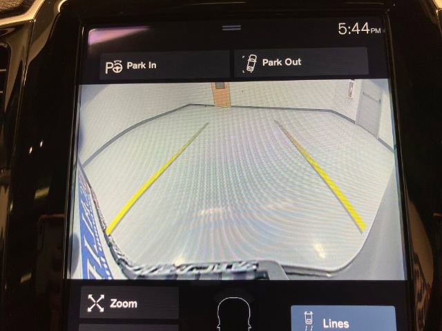 Used 2017 Volvo XC90 T6 Momentum w/ Vision Package AWD/4WD image 35