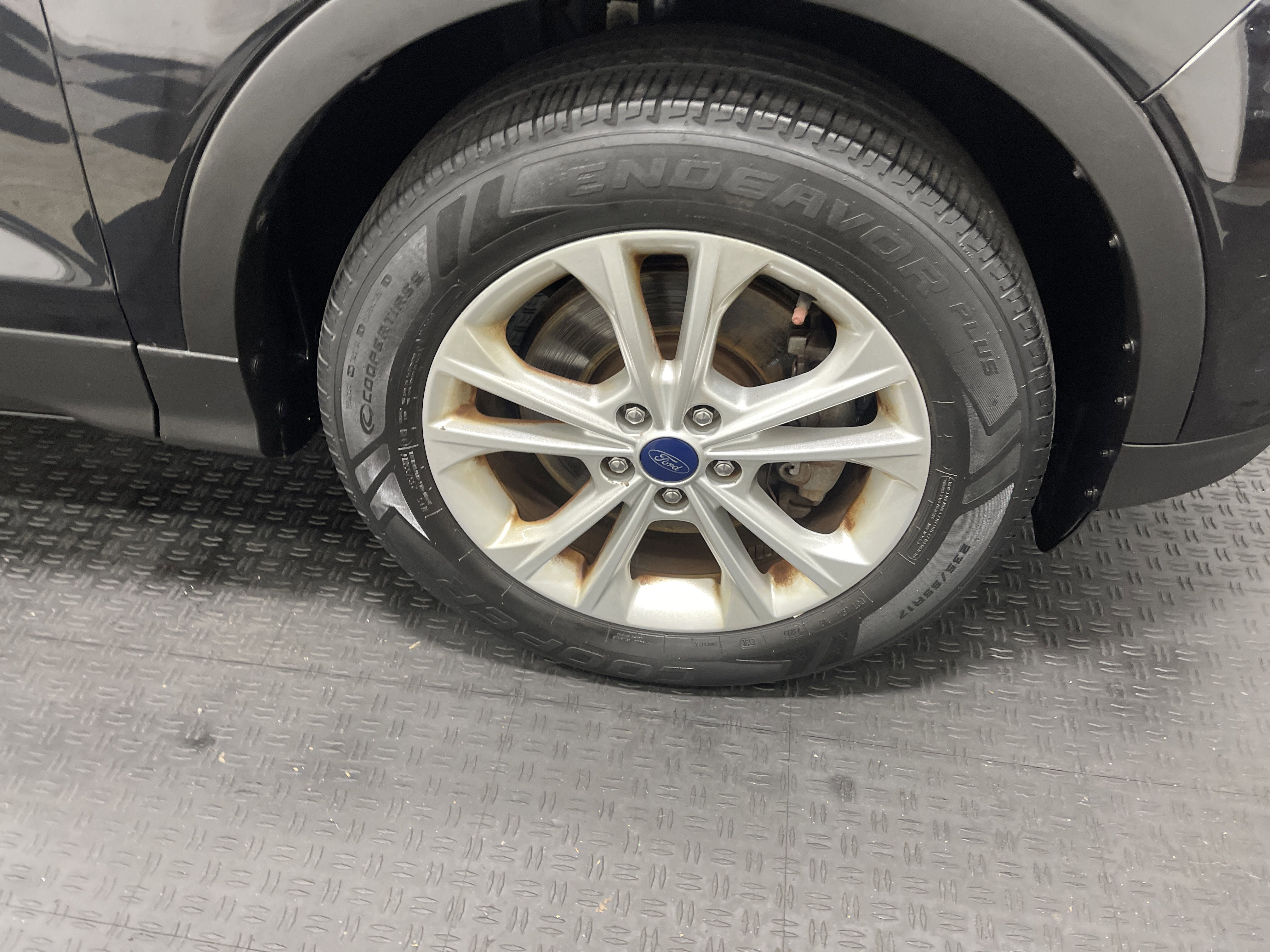 Used 2017 Ford Escape SE w/ Equipment Group 201A AWD/4WD image 28