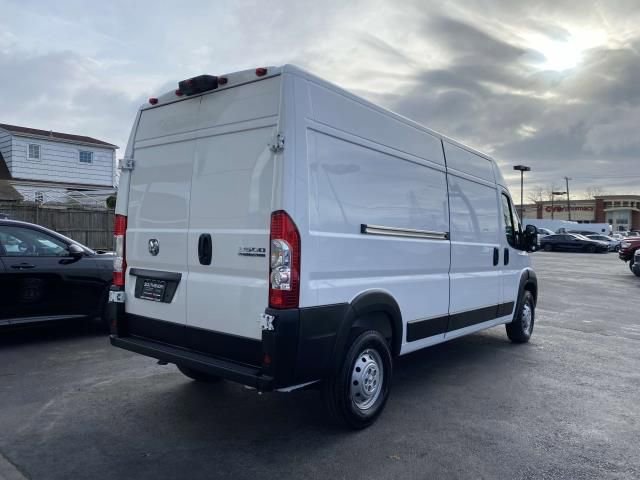 New 2024 RAM ProMaster 2500 w/ Convenience Group image 6