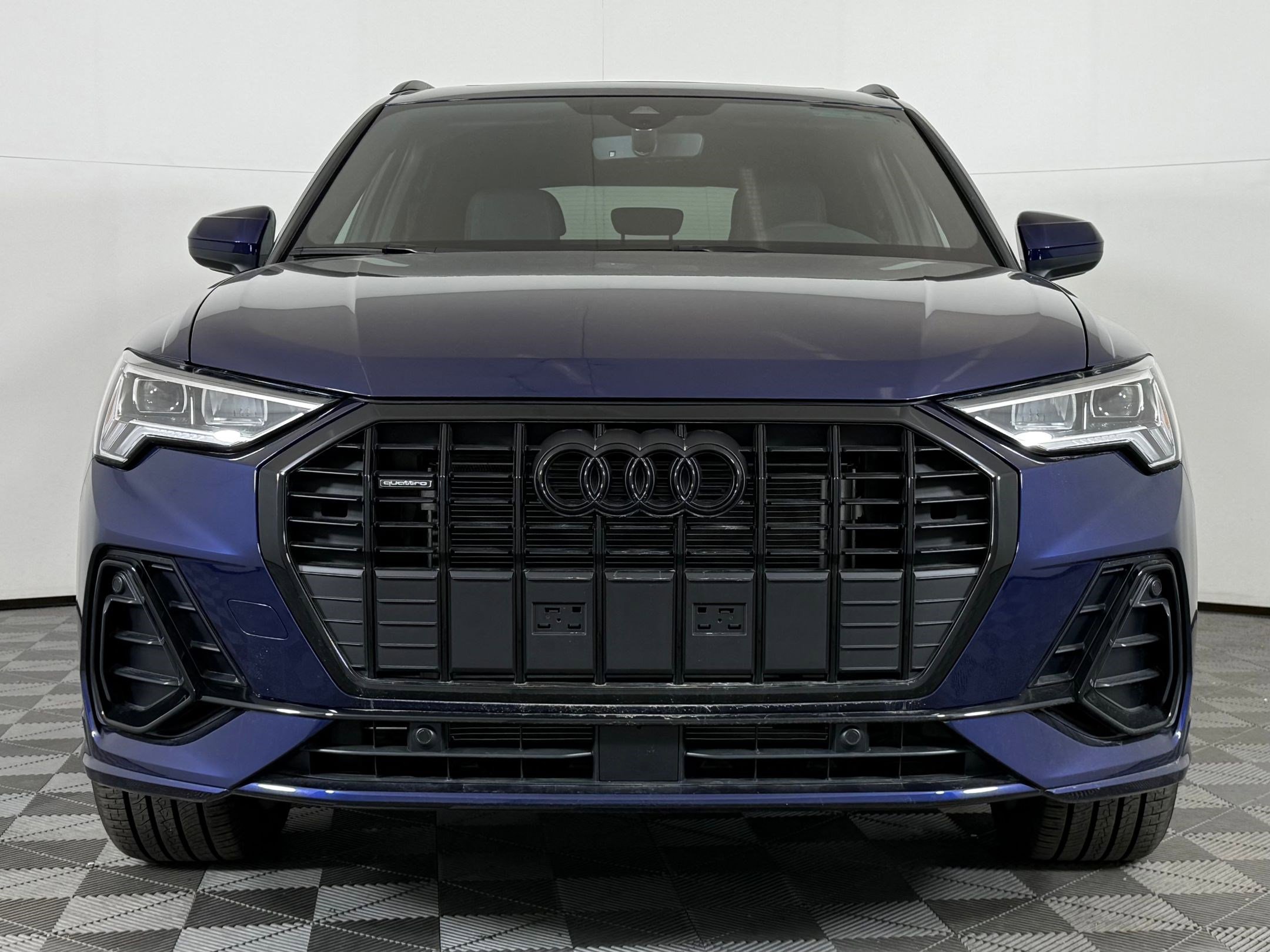 New 2025 Audi Q3 2.0T Premium image 6