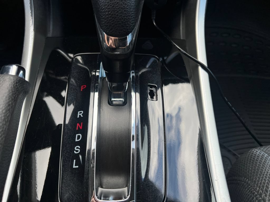 Used 2017 Honda Accord EX image 25