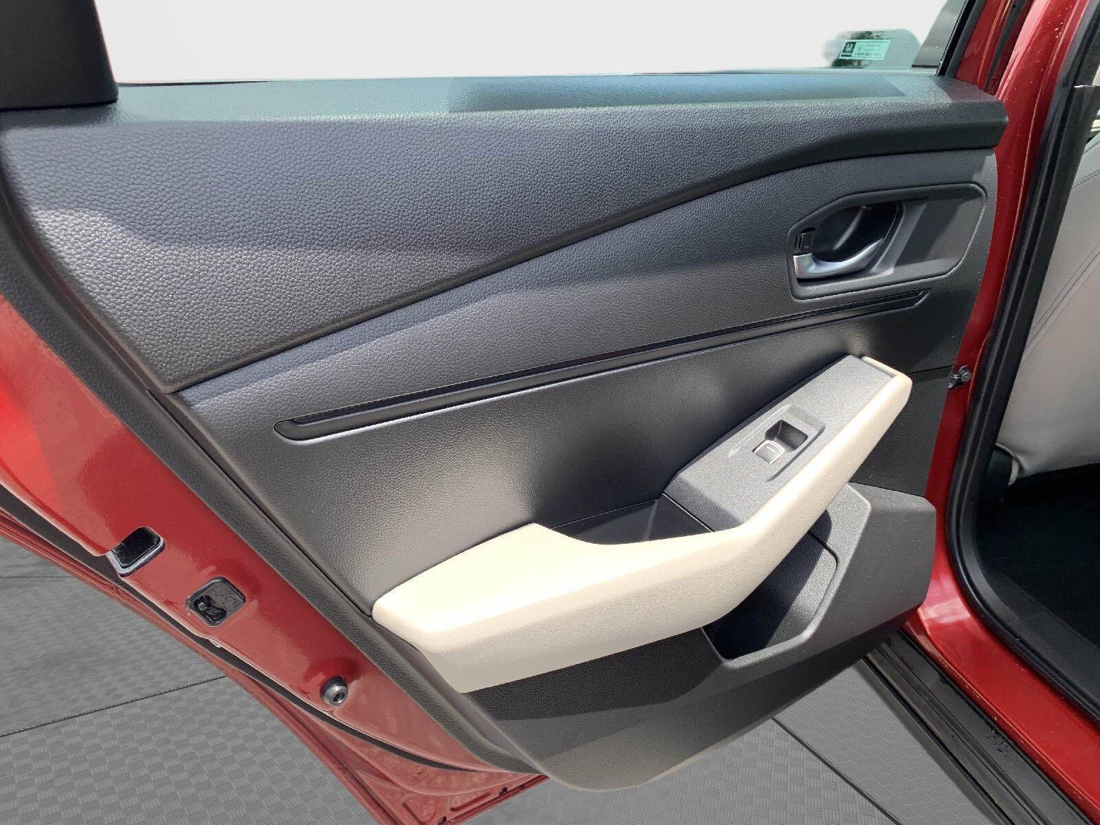 Certified 2023 Honda Accord EX image 36