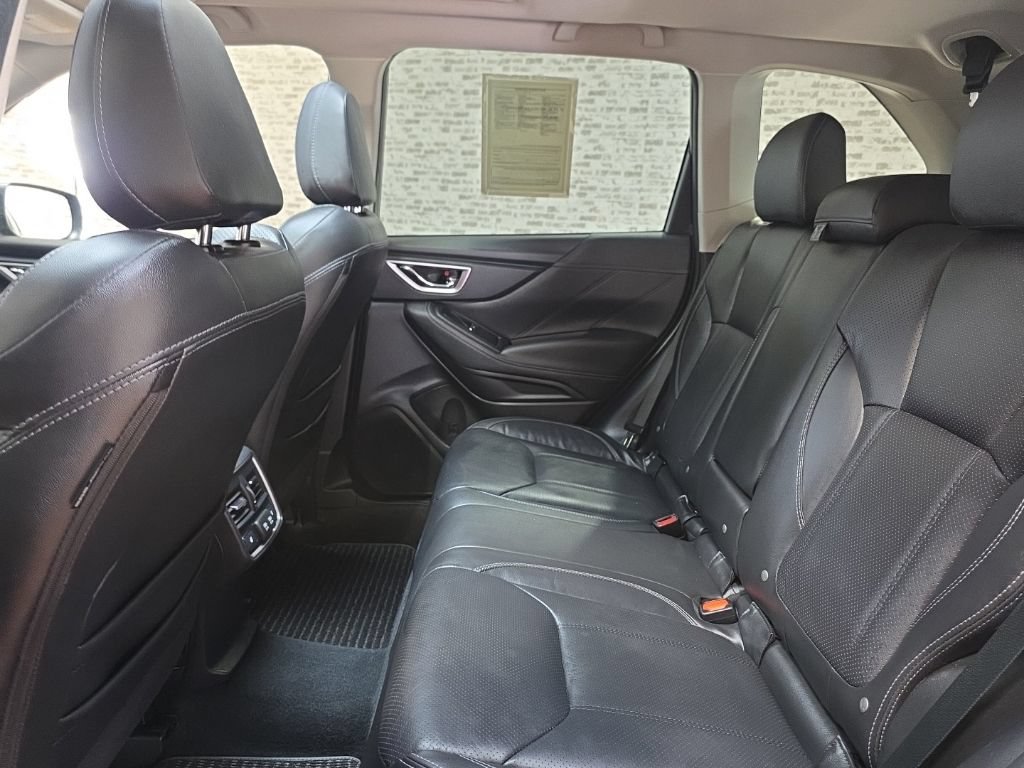 Used 2021 Subaru Forester Touring AWD/4WD image 14