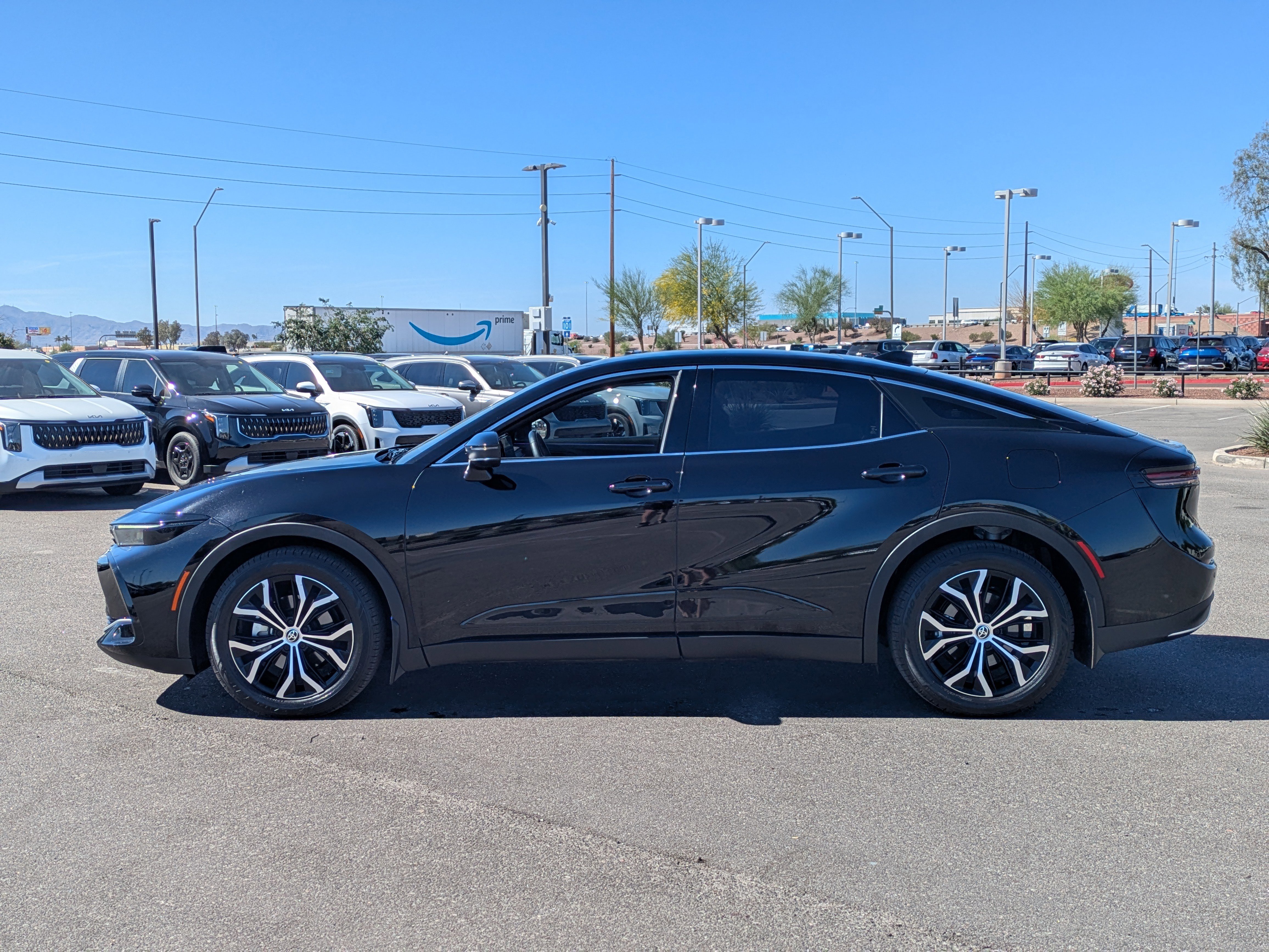 Used 2024 Toyota Crown XLE image 2