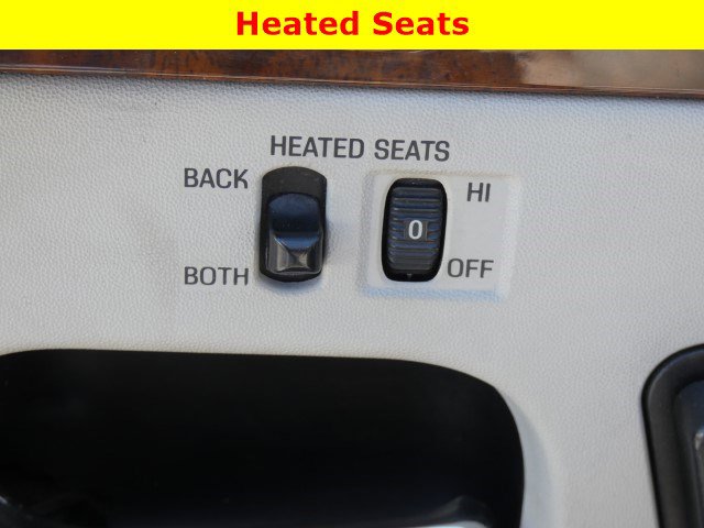 Used 2001 Lincoln Town Car Cartier image 19