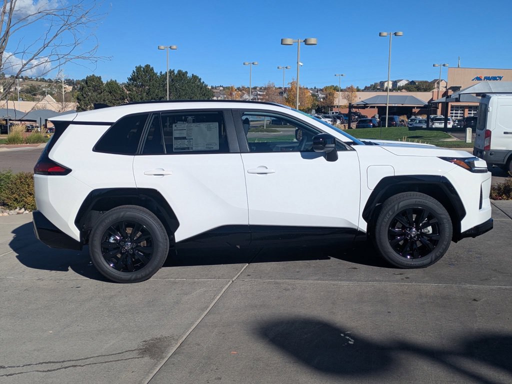 Used 2026 Toyota RAV4 SE w/ Convenience Package AWD/4WD image 9