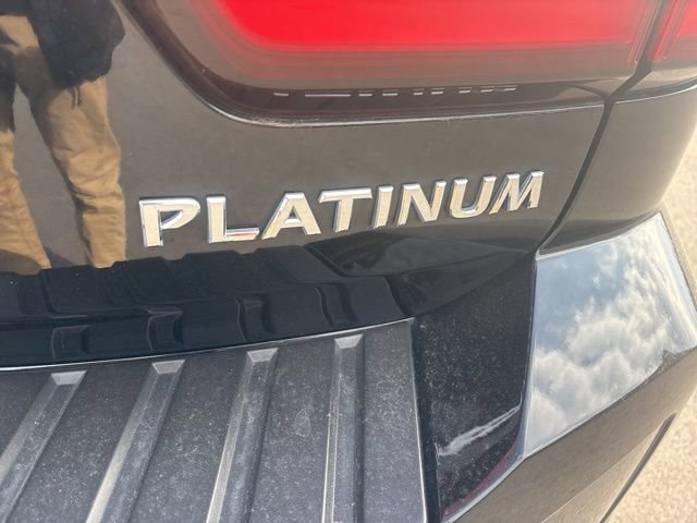 Used 2023 Nissan Armada Platinum w/ Captain's Chairs Package image 17