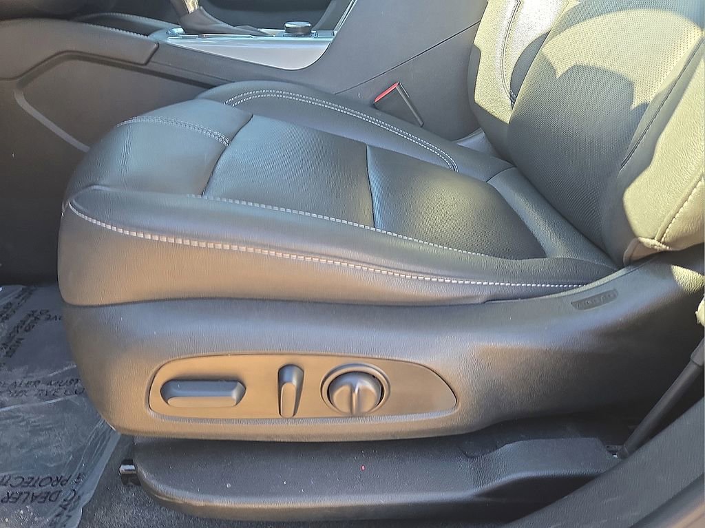 Used 2024 Chevrolet Blazer LT image 25