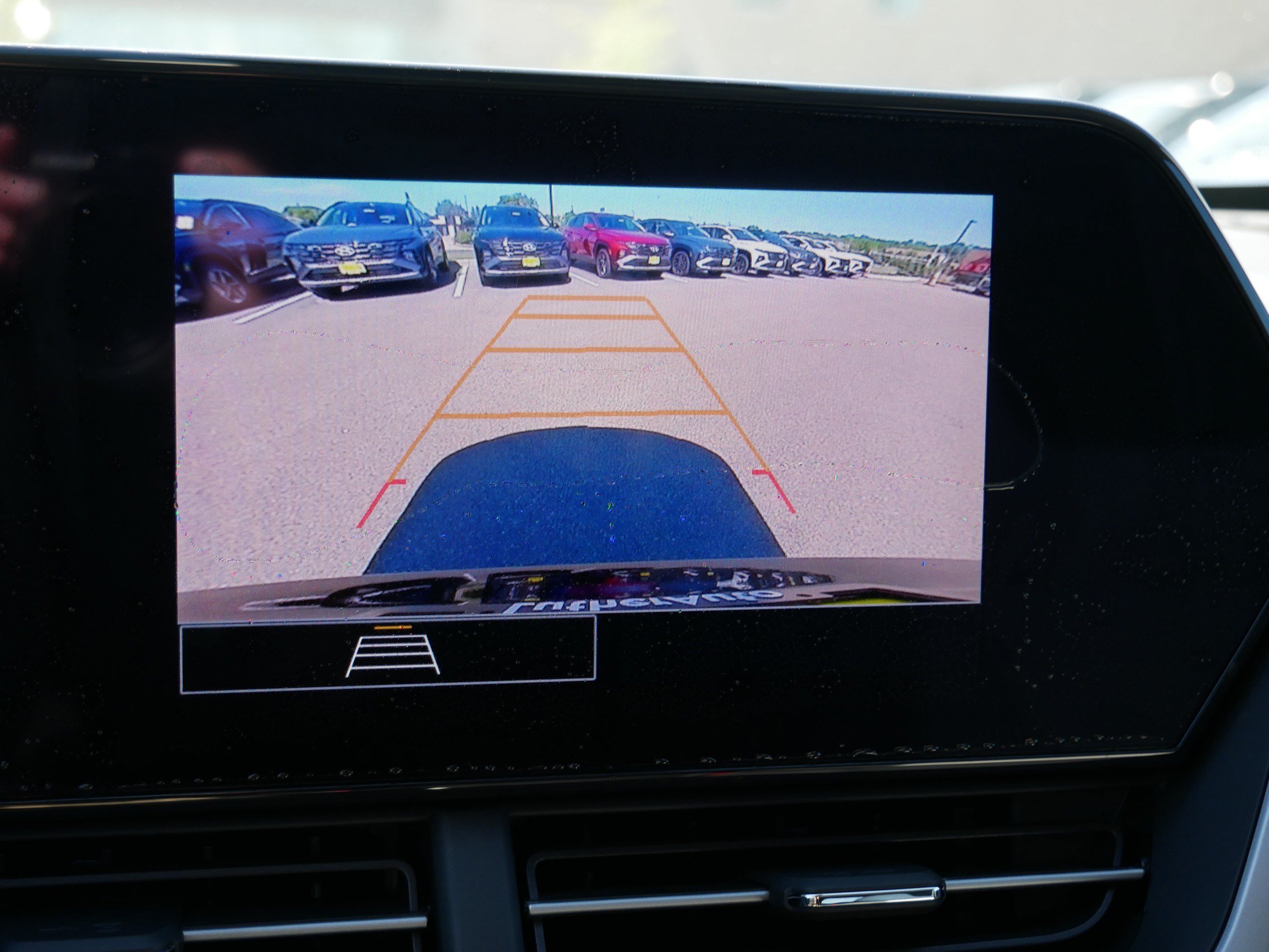 Used 2025 Chevrolet Trax LS w/ LS Convenience Package FWD image 31