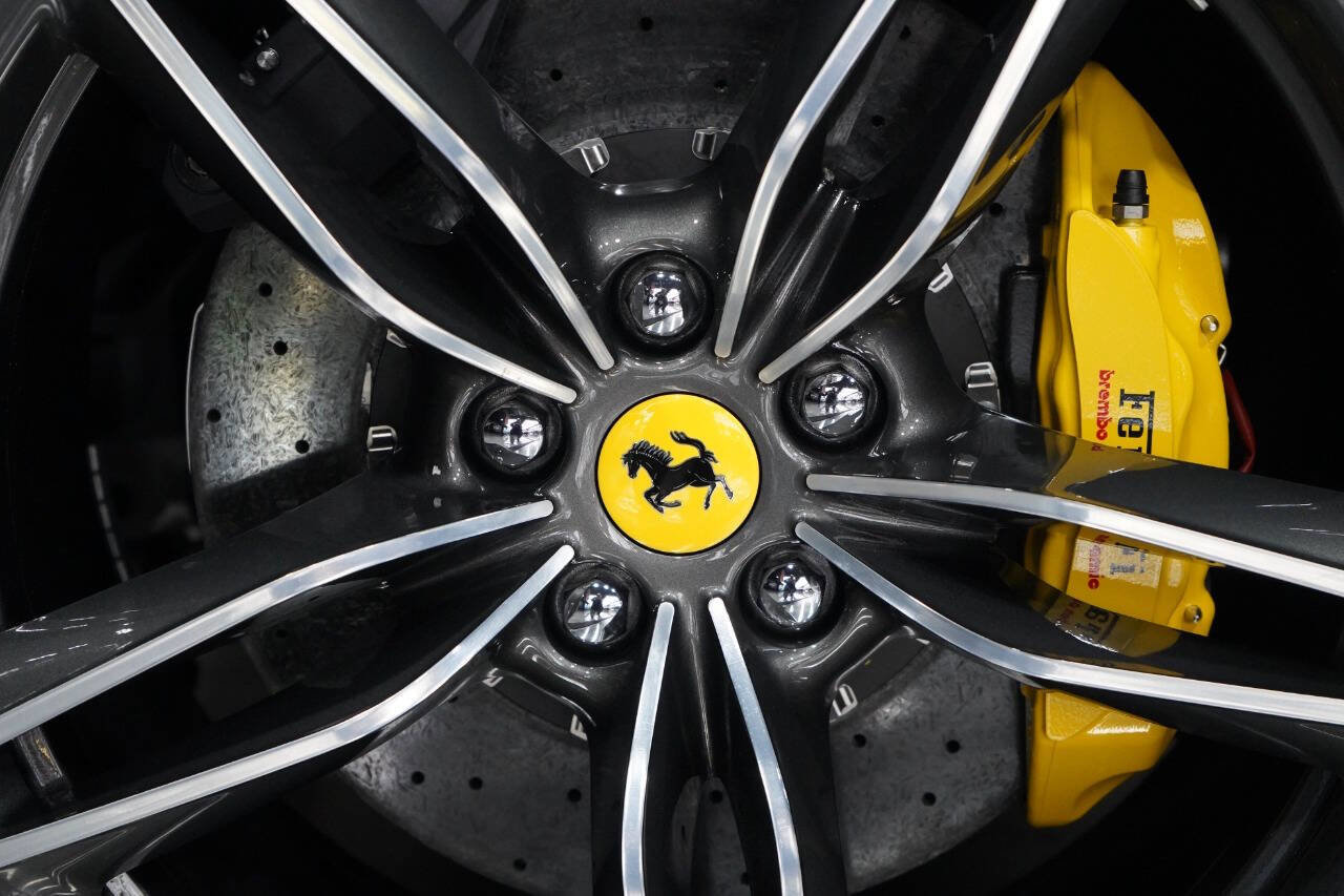 Used 2023 Ferrari Roma RWD image 46