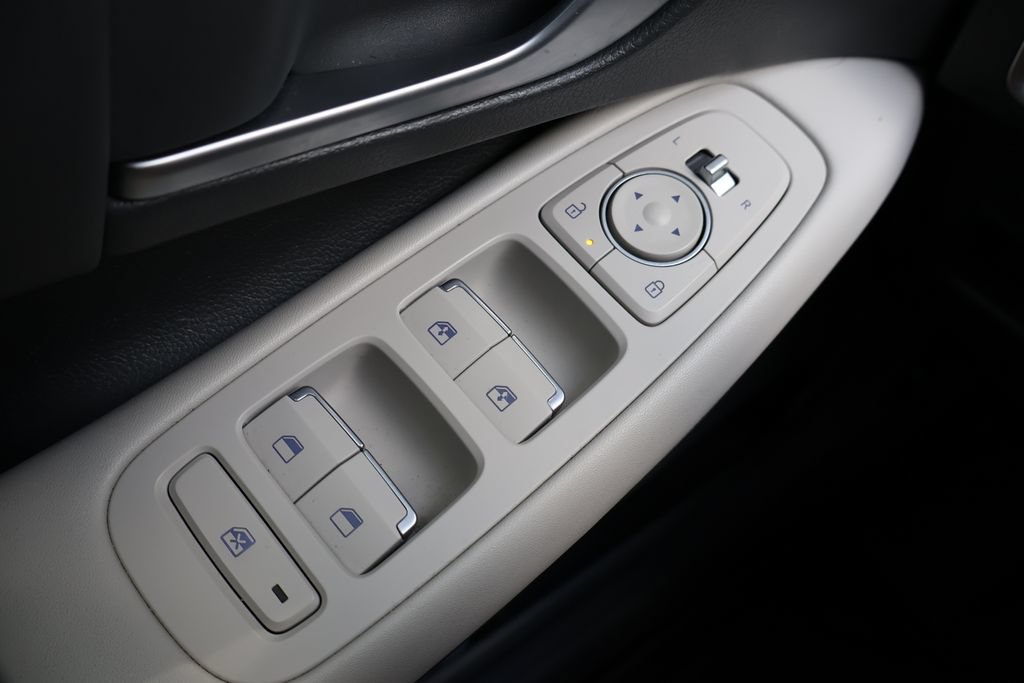 Used 2024 Hyundai Sonata SEL FWD image 35
