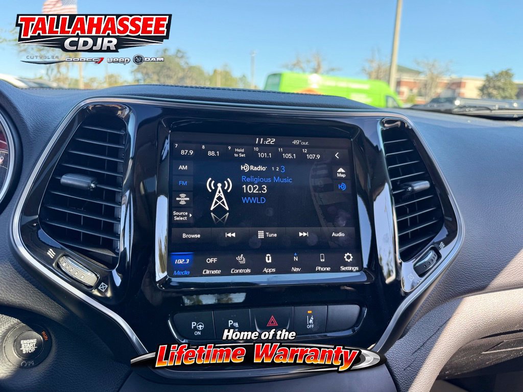 Used 2021 Jeep Cherokee Limited w/ Elite Package AWD/4WD image 27