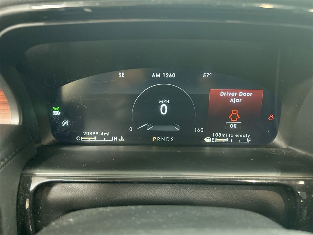 Used 2023 Lincoln Nautilus Reserve w/ Class II Trailer Tow Package image 13