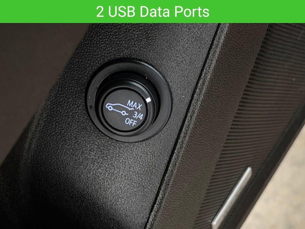 Certified 2024 Chevrolet Equinox RS w/ RS Leather Package FWD image 33