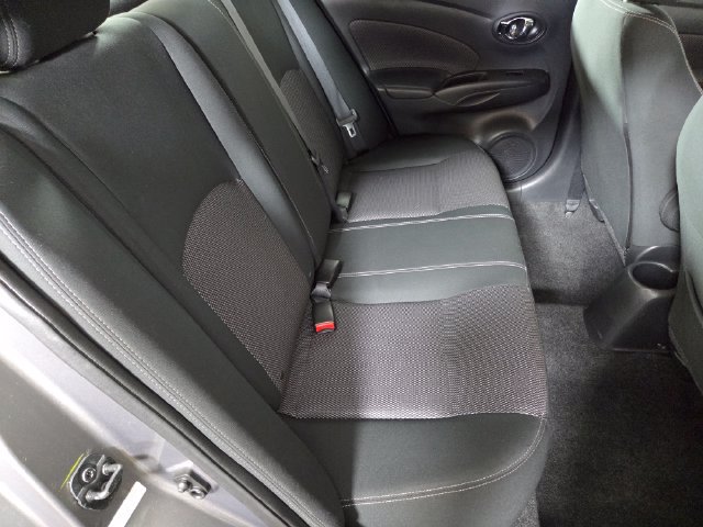 Used 2017 Nissan Versa SV FWD image 21