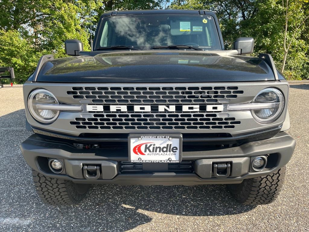 New 2025 Ford Bronco Badlands w/ Sasquatch Package video 2