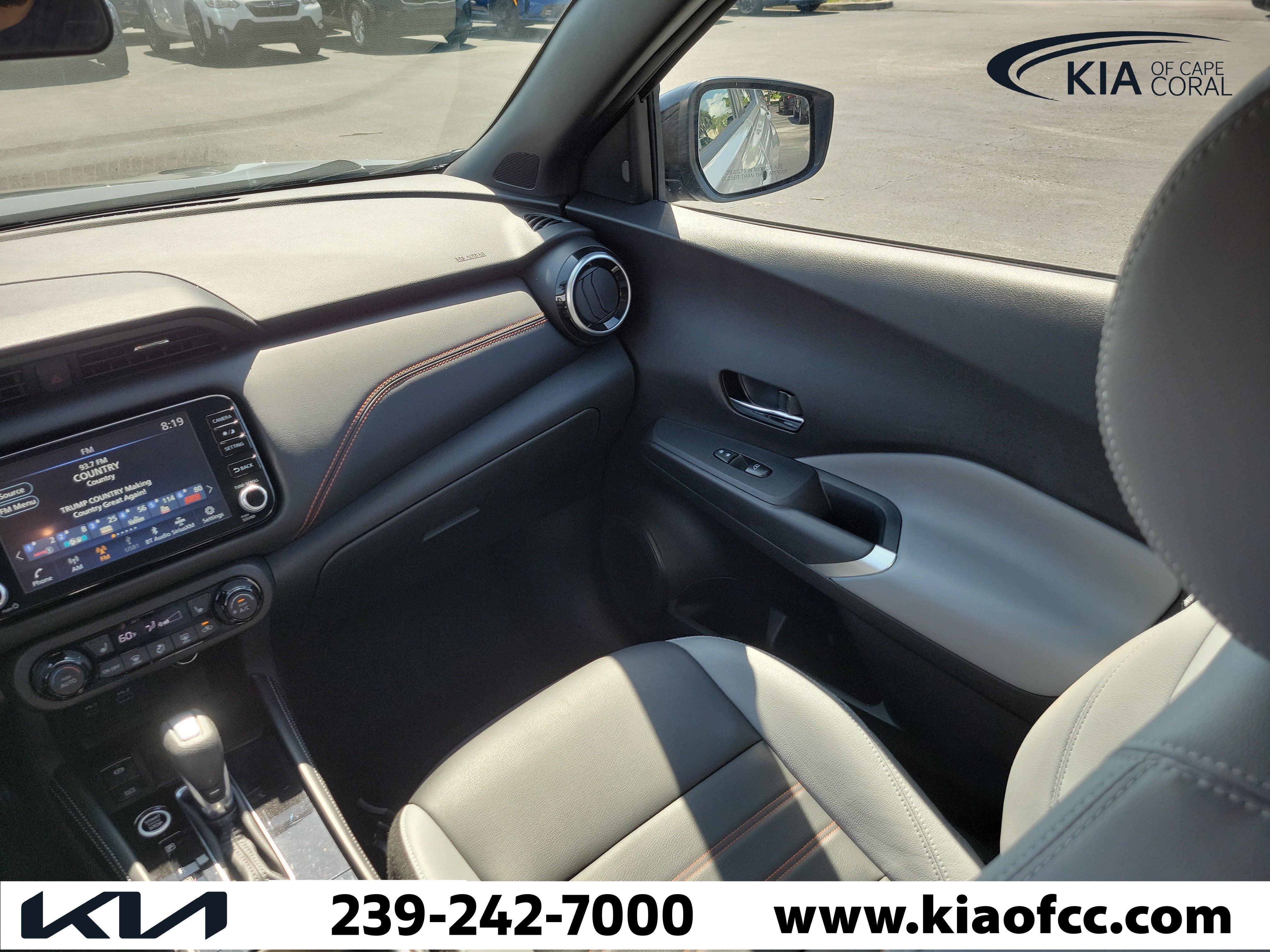 Used 2024 Nissan Kicks SR w/ SR Premium Package FWD image 16