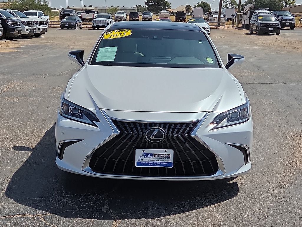Used 2025 Lexus ES 350 w/ Premium Package FWD image 8
