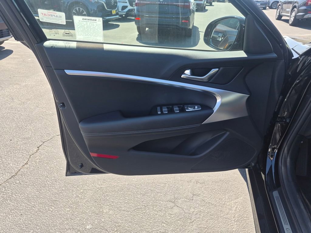 Used 2026 Genesis G70 2.5T RWD image 11