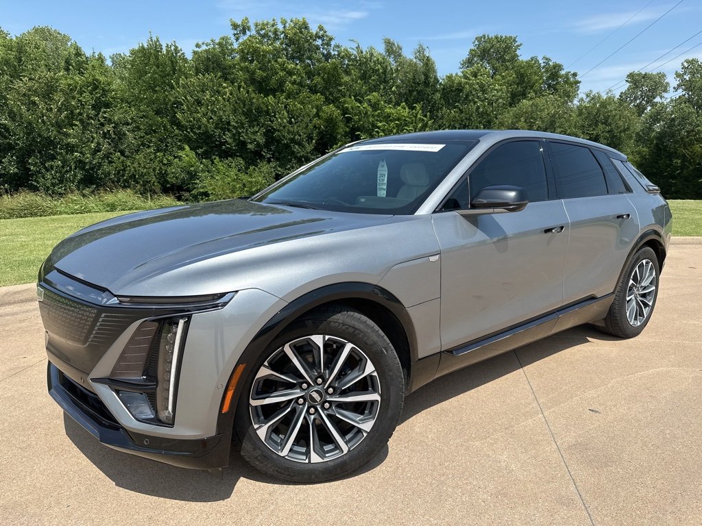 Certified 2024 Cadillac Lyriq Sport image 1