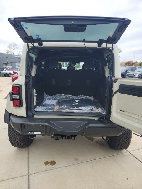 New 2025 Ford Bronco Raptor w/ Interior Carbon Fiber Pack AWD/4WD image 29