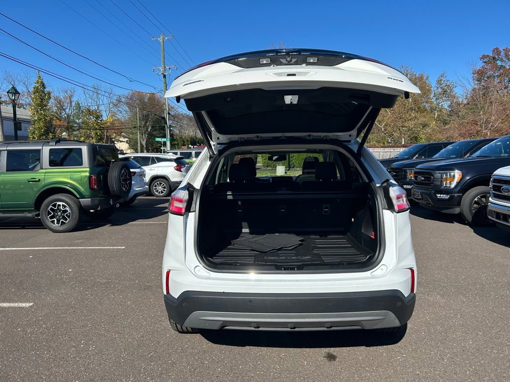 Certified 2022 Ford Edge SEL w/ Convenience Package image 7