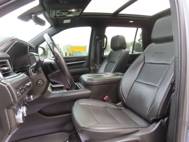 Used 2021 GMC Yukon Denali w/ Denali Premium Package AWD/4WD image 20