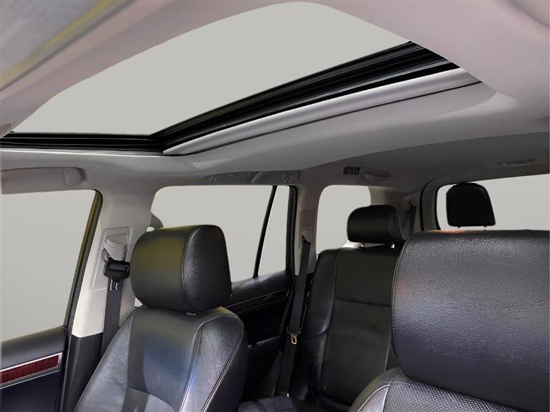 Used 2018 Lexus GX 460 Premium w/ Premium Package image 22