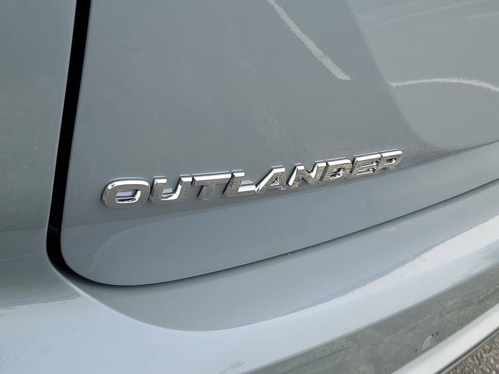 New 2026 Mitsubishi Outlander SEL image 27