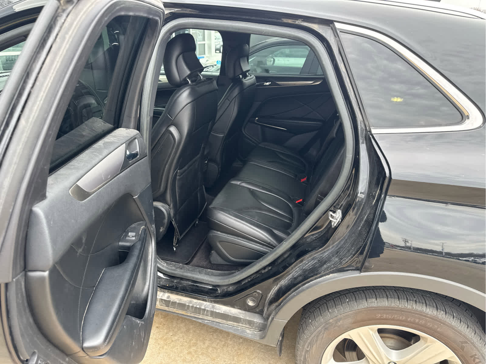 Used 2018 Lincoln MKC Premiere image 6