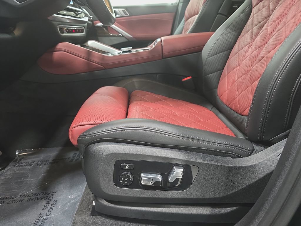 Used 2024 BMW X6 M60i image 24