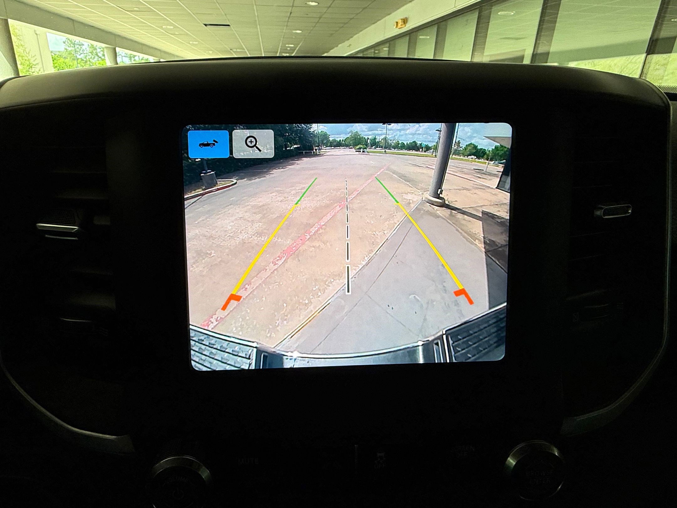 Used 2022 RAM 2500 Lone Star image 31