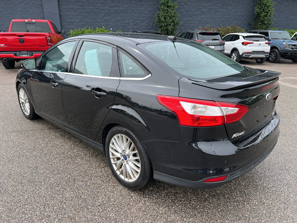 Used 2014 Ford Focus Titanium FWD image 8