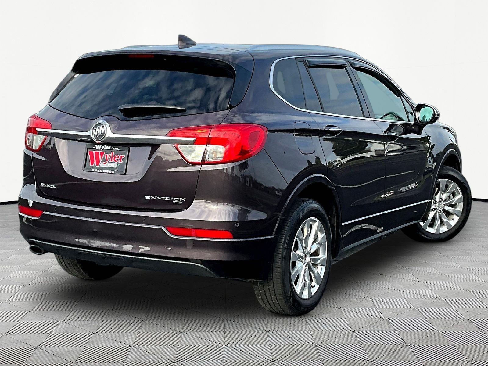 Used 2017 Buick Envision Essence AWD/4WD image 6