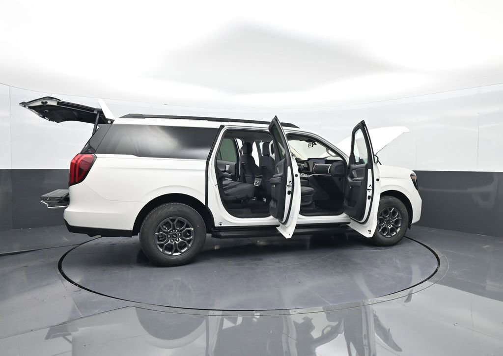 New 2025 Ford Expedition Max Active image 58