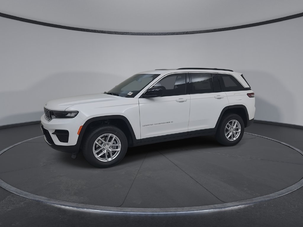 New 2026 Jeep Grand Cherokee Laredo X AWD/4WD image 9
