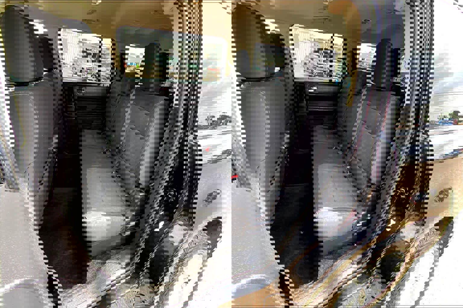 Used 2019 Ford Flex SE FWD image 21