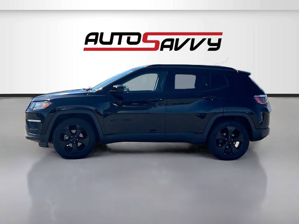 Used 2018 Jeep Compass Latitude FWD image 4