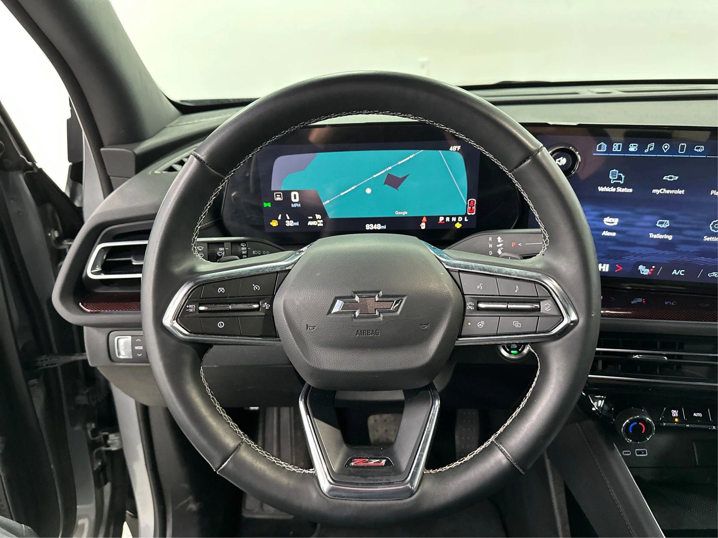 Used 2025 Chevrolet Traverse Z71 image 18