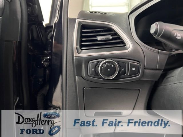 Used 2024 Ford Edge SEL image 26