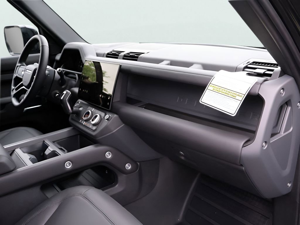 New 2026 Land Rover Defender 110 X-Dynamic SE AWD/4WD image 9
