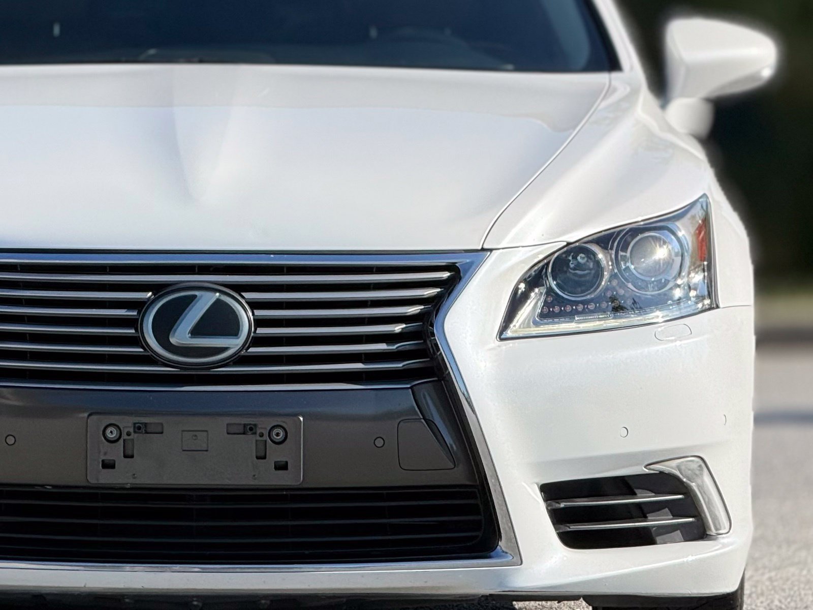 Used 2017 Lexus LS 460 w/ Comfort Package RWD image 15