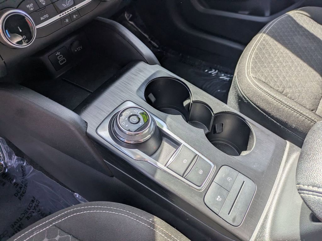 Used 2024 Ford Escape Active image 23