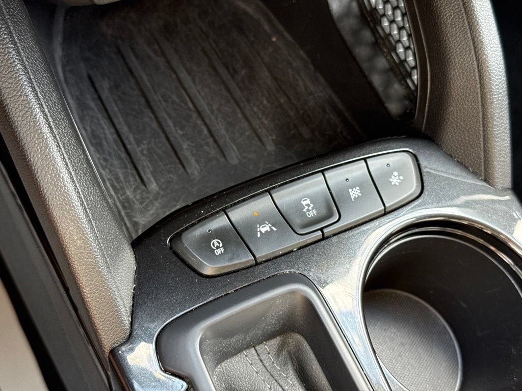 Used 2022 Chevrolet TrailBlazer LT w/ Convenience Package FWD image 37