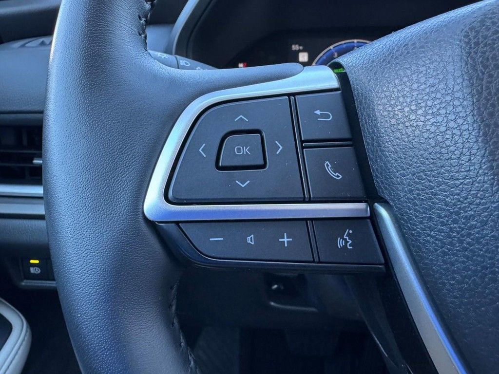 Certified 2025 Toyota Grand Highlander FWD image 16
