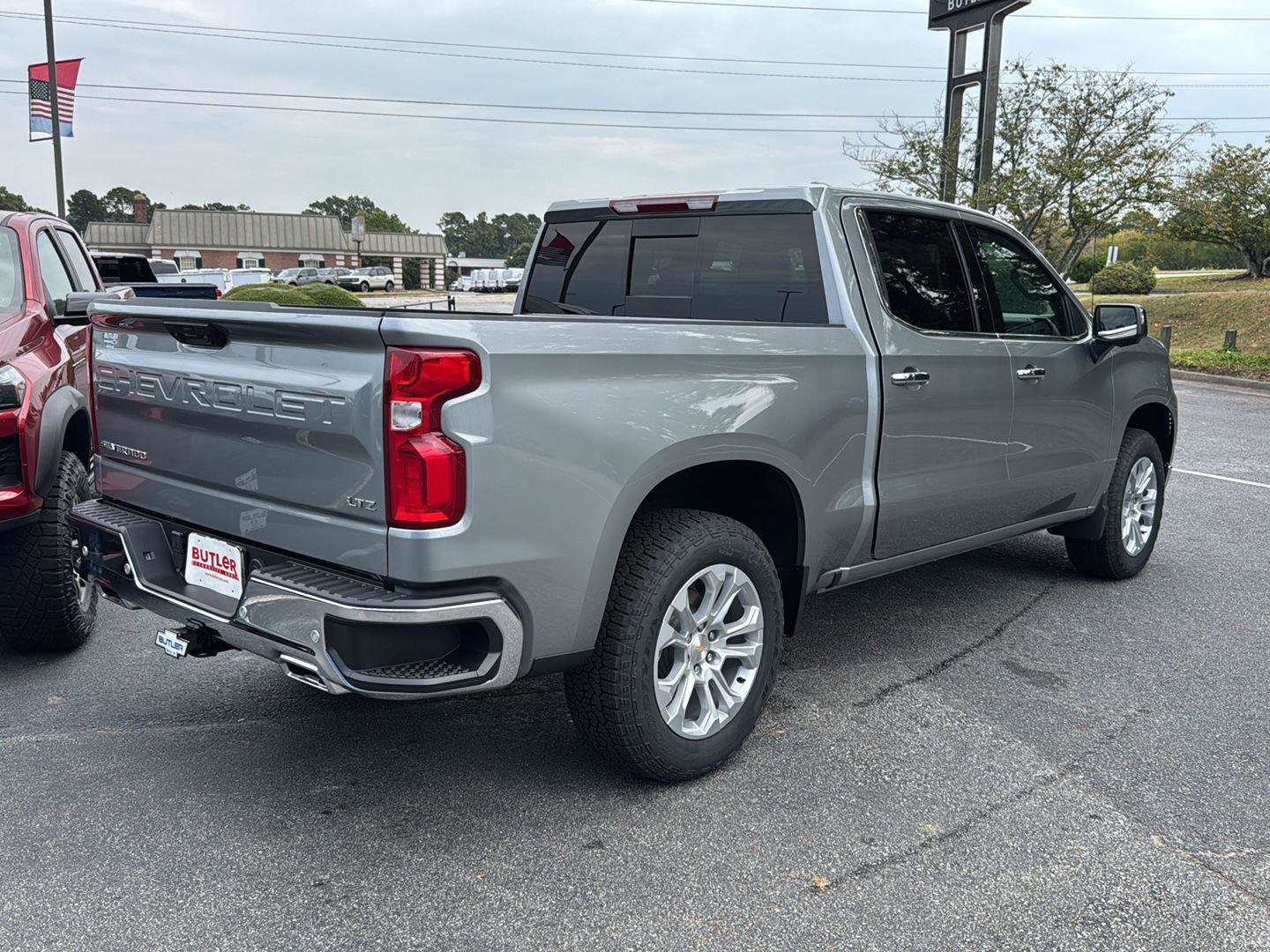 New 2026 Chevrolet Silverado 1500 LTZ w/ Z71 Off-Road Package image 5