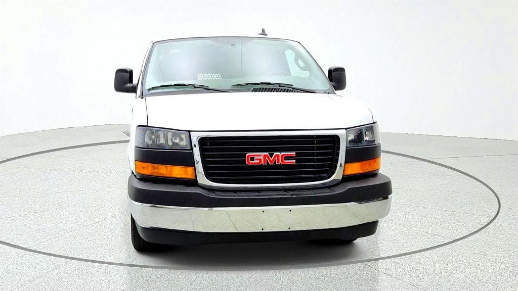Used 2025 GMC Savana 2500 w/ Driver Convenience Package RWD image 2